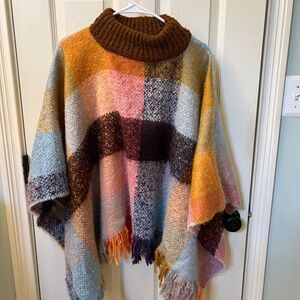 Pretty Persuasions poncho